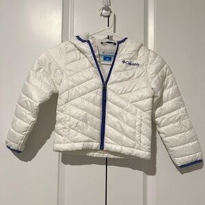 Columbia White Jacket with Blue Accents